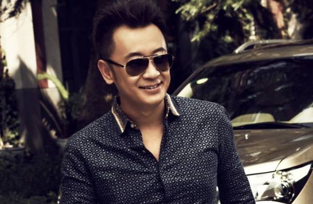 星途闪耀,黄姓男演员的奋斗之路