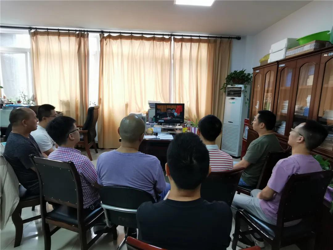 中央8台电视剧频道直播,视觉与情感的盛宴在线观看