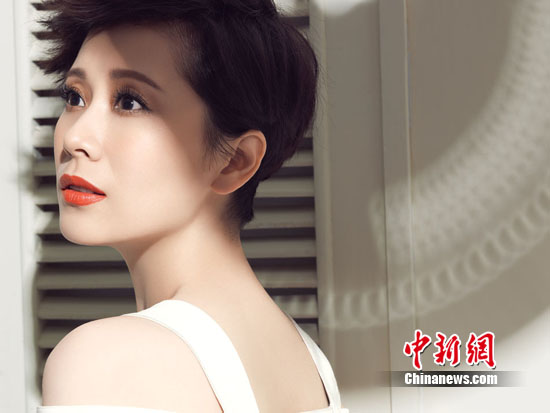 最新写真图片,时尚魅力的瞬间捕捉