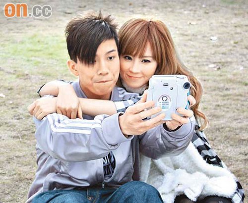 胡秀英与小雷的跨时空奇妙相遇最新篇章