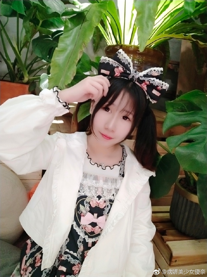 优妮最新,引领时尚潮流的新标杆